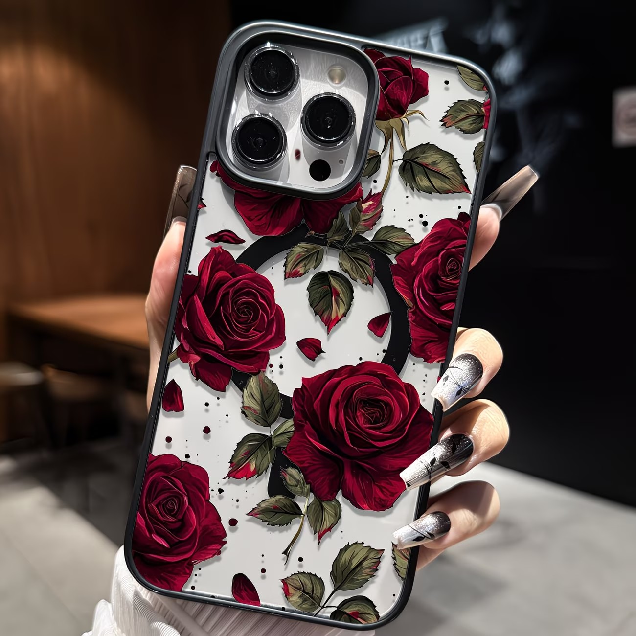 Vintage Red Rose Floral Patter - đánh giá và giá Phone Cases Vintage