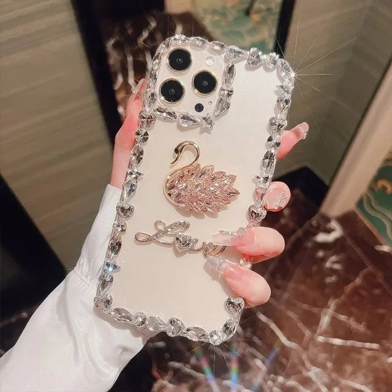 Diamond Love Crystal Swan Phon - đánh giá và giá Phone Cases Arc